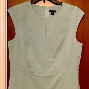 New Ann Taylor Mint sheath dress size 10p